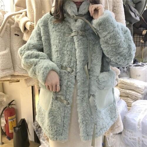 2020 Genuine Wool Soft Winter Button Stand Collar Jackets Real Shearing Sheep Fur Coats Winter Patch Pocket