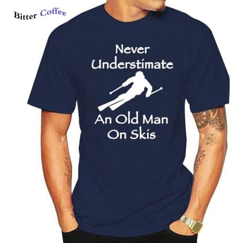 Never Underestimate An Old Man on Skis T Shirt Men Adventure SKI Casual Tshirt Gift for Snowboarder Love Snowboarding Tee
