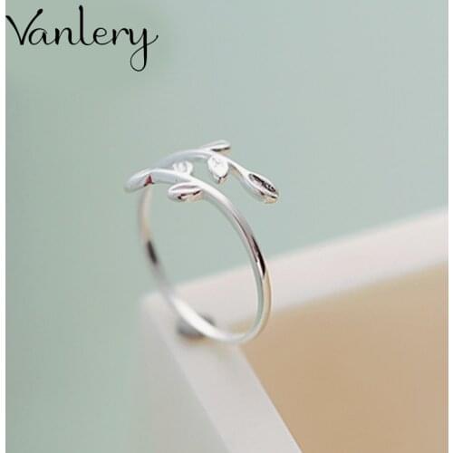 New Arrivals Charming Leaf Ring for Women Boho Knuckle Party Rings Gothic Punk Jewelry Gifts for Girls 2021