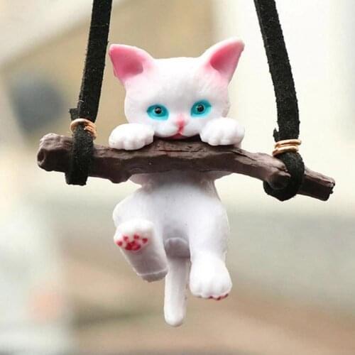 Car Pendant Decorative Cute Resin Branch Cats Shape Rearview Mirror Pendant for Decorating Creative Car Resin Decoration