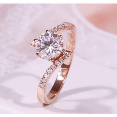 Romantic style 14K Rose Gold ring Moissanite jewelry Luxurious Engagemen Anniversary Ring Curved setting single row moissanite