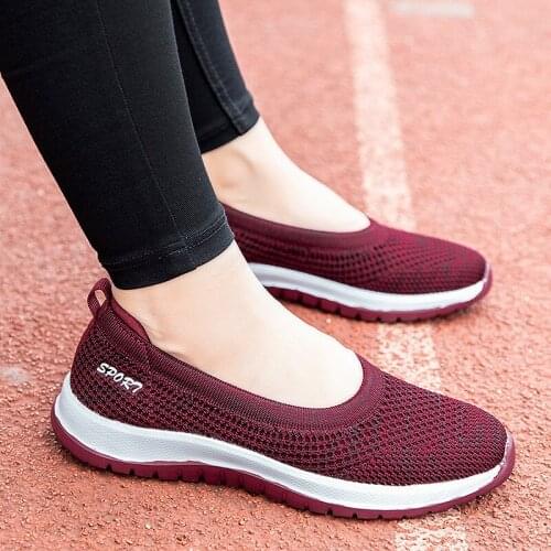 New Women Summer sneakers Breathable mesh Comfortable light sports Shoes Outdoor anti-skid Wear-resistant Jogging walking shoes