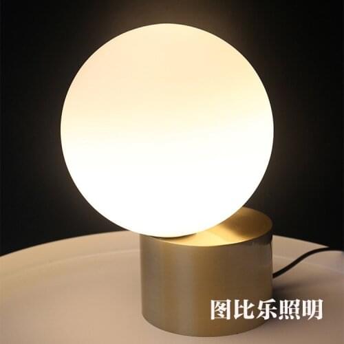 Modern led glass ball table lamp Night Lighting Living Room Bed Head Simple Post Nordic Metal Glass Ball Table Lamp
