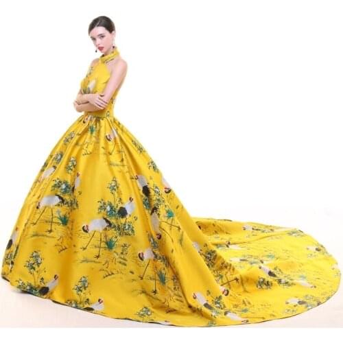 Yellow Satin Backless Evening Dress Qipao Designer Long Cheongsam Modern Tailing Chinese Tradition Robe Chinoise Sexy Party Gown
