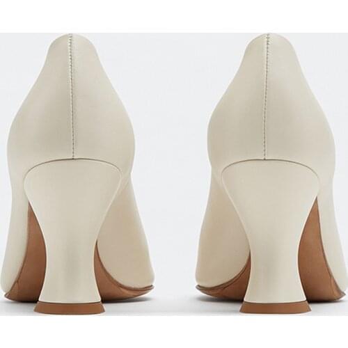 MUMANI Woman‘s 2021 New Pumps Square Heel Genuine Leather Retro Office White Pointed Toe Shallow Slip-On High Heel Lady Footwear