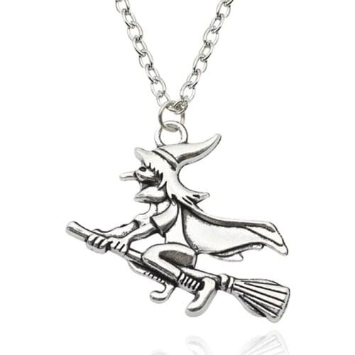 Punk Retro Witch Riding Broom Pendant Necklace Personalized Fairy Tale Alloy Pendant Ornaments Halloween Women Necklace Gift