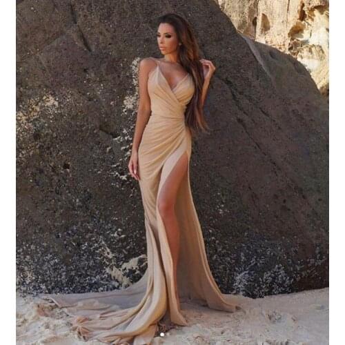Sexy Long V-Neck Champagne Chiffon Prom Dresses with Slit Open Back Robe De Soiree Sweep Train A-Line Formal Party Gown