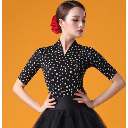 High Quality Latin Dance Tops Female Adult Sexy Dot Short Sleeve Dance Shirt Ballroom Cha Cha Samba Practice Dance Tops DL5895