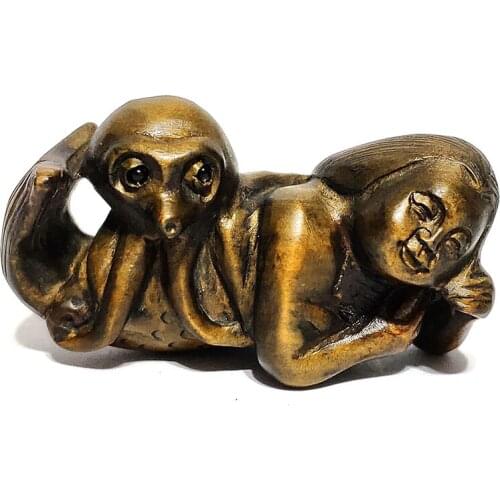 Y7188 - 2" Good Quality Hand Carved Japanese Boxwood Netsuke Figurine Carving - Ocotpus and Mermaid