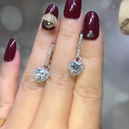 Huitan 2021 Trend Heart Dangle Earrings Women Brilliant Cubic Zirconia Simple Stylish Accessories Fashion Versatile Love Jewelry