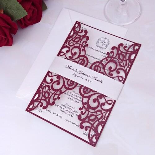 50PC Burgundy Floral Printing Laser Cut Wedding Invitations with Ivory Belly Belt 30+ Color Custom Sweet Fifteen Invites