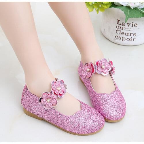 Childrens party fashion sandals girls flowers sequins princess shoes girls PU material sandals all season 2019 new