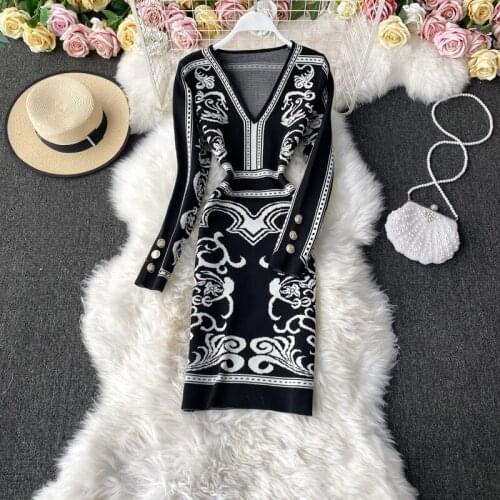 Womens Autumn Vintage Long Sleeve Black Jacquard Knitted Dress Sexy V-Neck Bodycon Package Hip Elasticity Sweater Midi Dresses