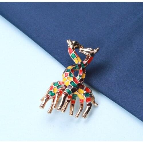 Cute 4 Color Deer Brooch for Men Womens Suit Sweater Accessories