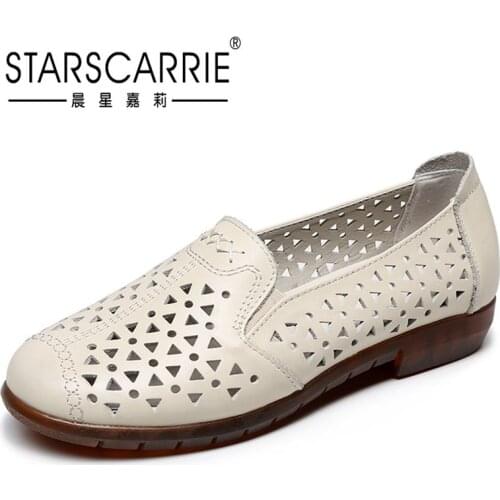 2021 spring and summer new mom shoes leather hollow out womens shoes flat bottomed middle-aged and elderly hole shoes sandals