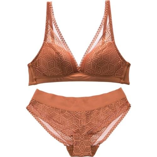 Lace Bra Set Women Plunge Geometric Pattern Cup Wire Free Thin Padded Lingerie Women Bra and underwear Set