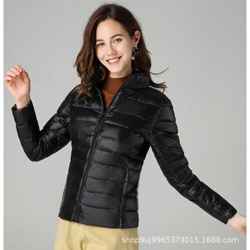 Women Red Black Parkas Winter Hooded Warm Coat Solid Color Slim Cotton Padded Jacket Female Short Parka Women Outwear Overcoats