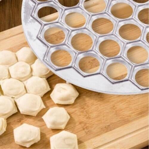 37 Holes Kitchen Dough Press Making Mould Dumpling Mold Maker DIY Maker Dumpling Pelmeni Mold Pasta Form