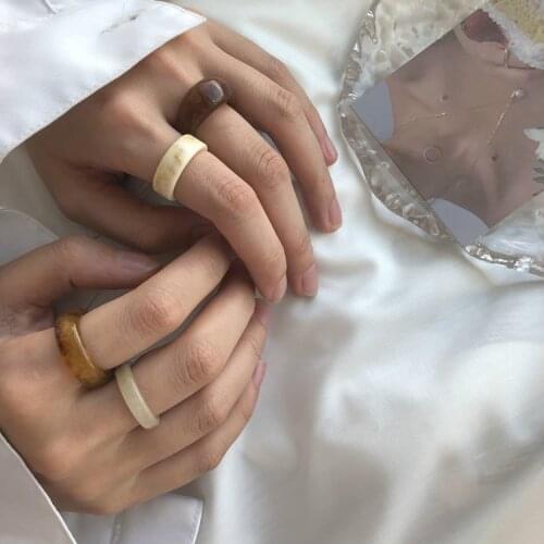 Newest Retro Candy Color Acrylic Ring Womens Temperament Marble Texture Ring For Women Girls Fashion High Quality Jewelry Gifts