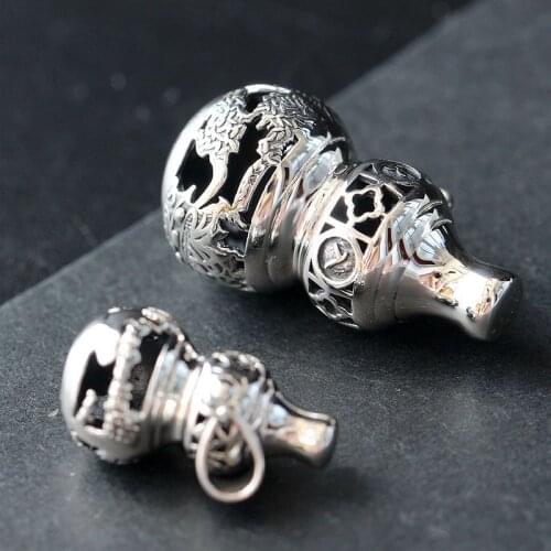 Silver wholesale Vintage silver pendant 925 sterling silver small gourd pendant Hollow out pattern Thai silver pendant