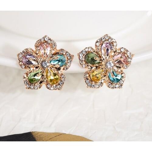 New Korea Sweet Cute Flower Crystal Temperament Geometric Shiny Zircon Earrings Statement Earrings for Women Girl Pendientes
