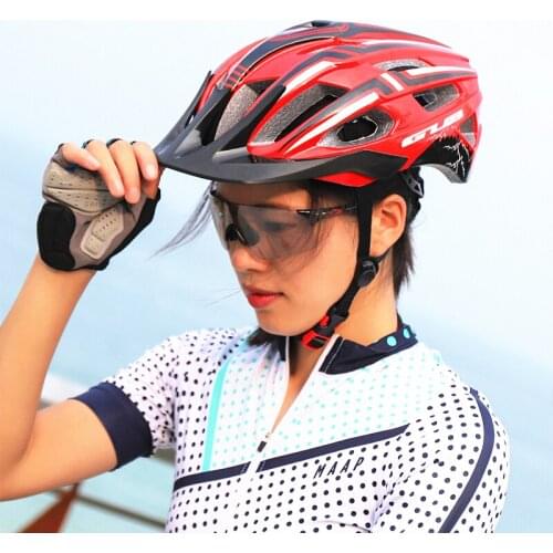 GUB A2 Bicycle Helmet with USB Charging Taillight Integral Molding Riding Helmet MTB Road Bike Helmet Riding Equipment