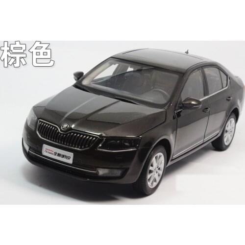 1:18 Diecast Model for Skoda Octavia 2014 Brown Liftback Alloy Toy Car Miniature Collection Gifts