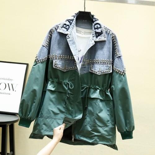 Autumn New Denim Jacket Women Coat Contrast Splice Rivet Jeans Jacket Causal Female Windbreaker Loose Overcoat Outwear Plus Size