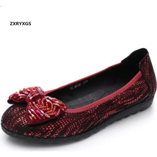 Top Soft Sheepskin Printing Leather Shoes Wedding Banquet Woman Shoes 2020 New Rhinestone Bow Flat Shoes Comfortable Large Size
