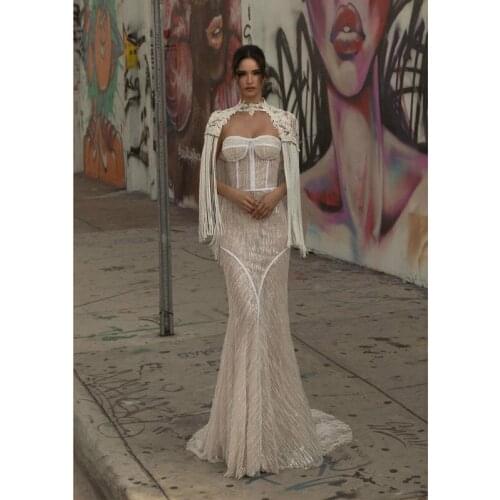 2020 Mermaid Wedding Dresses Sleeveless Lace Beading Sequins Bridal Gowns Strapless Wrap