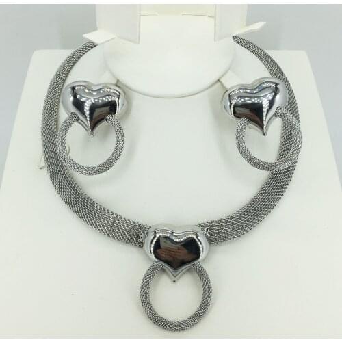 Summer dresses for women gold necklace earrings collection fashion Nigeria wedding African pearl jewelry collection Italian wome