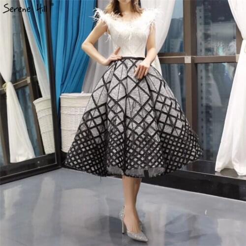 White Black Feathers Mermaid Cocktail Party Dresses 2020 Sleeveless Sexy Short Cocktail Dress Serene Hill HM66777