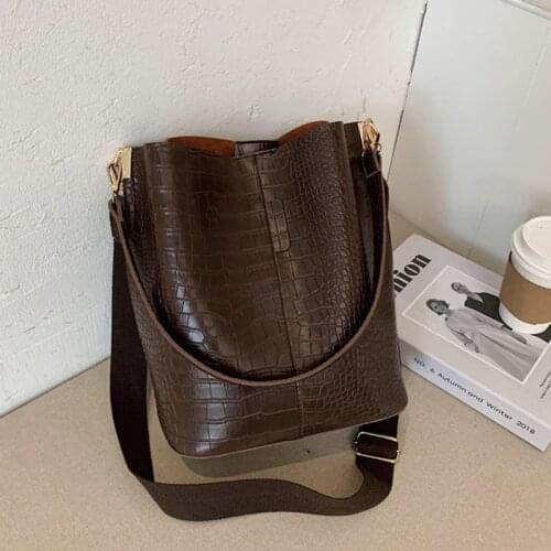 Alligator Pattern Bucket Bag For Women Vintage Shoulder Bag Large Capacity Crossbody Bag Elegant Shopping Handbag Lady Purse