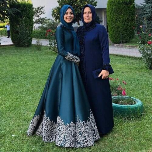 Muslim Evening Dresses Long Sleeve A Line Appliques Formal Dress Women Floor Length Prom Party Gowns Robes de Soiree