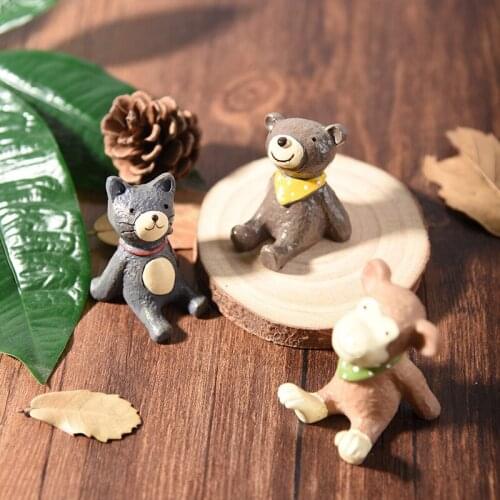 Lovely Dog Car Ornament Family Decoration Mini Cute Resin Bobblehead Dog Nodding Funny Puppy Toys Decoration Dashboard Cute Toys