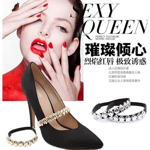 New Fashion Sexy Lips Charm Elastic Shoes Belt Shinning Shoes Band Accessories For High-heeled Shoe One Pair Free Shipping