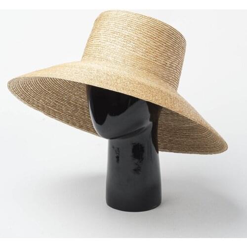 New Spring Summer Flat Top Wide Eaves Fine Natural Straw Outdoor Travel Sunscreen Sunshade Beach Catwalk Custom Sun Hat Strohhut