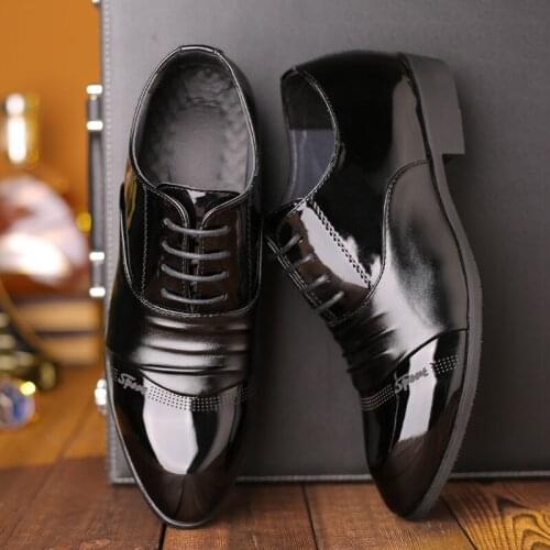 Zapatos De Hombre 2019 Moccasins Oxfords Leather Men Loafers Shoes Fashion Casual Lace Up Formal Business Wedding Dress Shoe IV