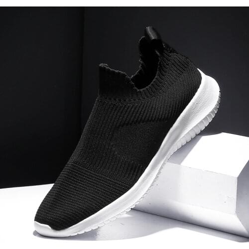 2020 Men Shoes Slip-On Comfortable Loafers Sneakers Solid Black Gray White Light Soft Mens Casual Shoes Big Size 39-46