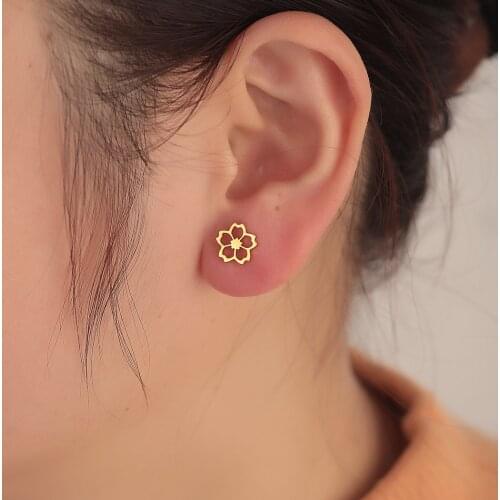Tiny Sweet Hollowout Sakura Flower Earrings for Girls Women Lovely Plum Stud Trendy Floral Jewelry Gift for Her