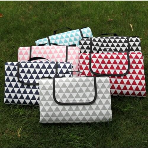 Triangle Geometric Printed Foldable Beach Picnic Mat Outdoor Waterproof Travel Camping Mat Portable Moistureproof Beach Blanket
