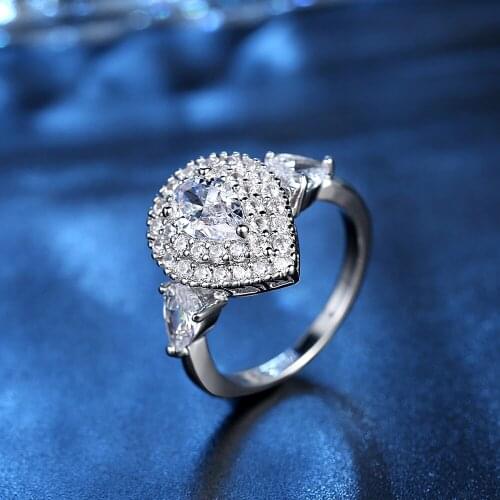 Heart Shaped Crystal Ring Lady Charm Fashion Single Sealed Metal Ring Colorful Zircon Wedding Engagement Jewelry Party Ring