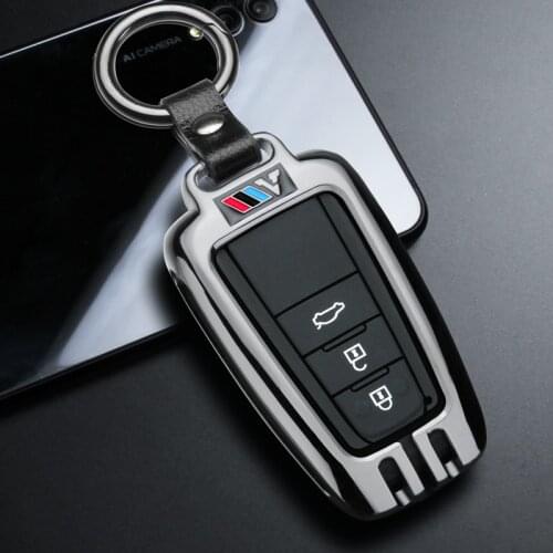 Zinc alloy fob remote car key cover case for Toyota Camry Corolla CHR Prado RAV4 Prius 2 3 buttons car styling key bag shell