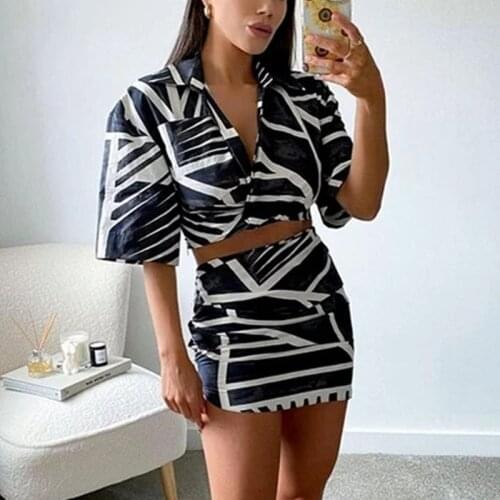 Summer Two Piece Set Women Cropped Shirt And Pleated Mini Skirt Casual Fashion Summer Women Outfit Dress Sets Ensemble Femme