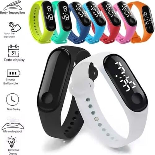 M4 Mens Watch Womens Clock Heart Rate Blood Pressure Monitoring Tracker Fitness Wristband Bluetooth Connection Waterproof 2021