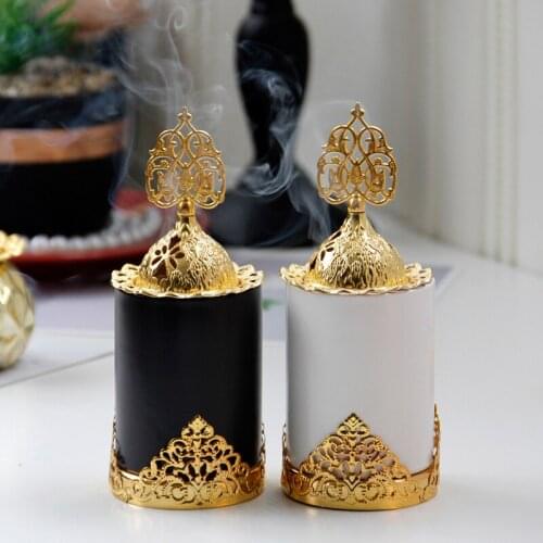 Luxury golden ceramic pineapple jewelry desktop decoration European style home furnishings indoor creative small furnishings
