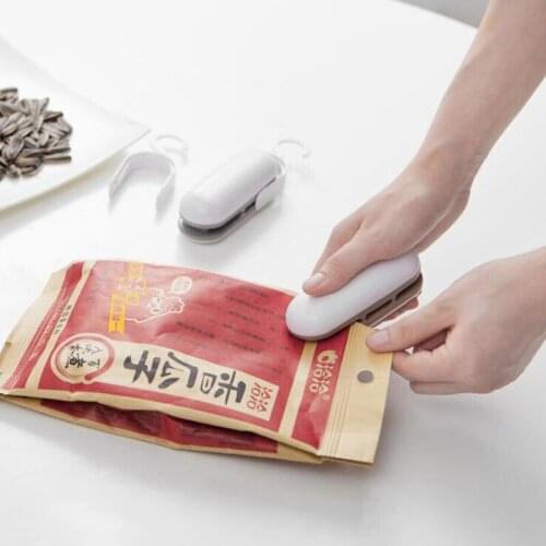 2 In 1 Mini Portable Sealing Machine Food Sealer Snacks Packaging Vacuum Plastic Bag Heat Sealing Machine Closing Capper