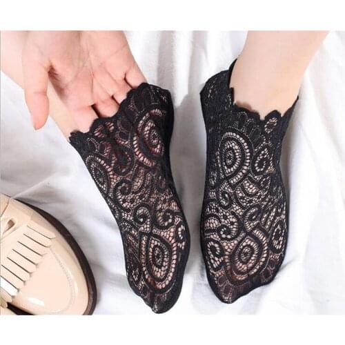 Summer Women Girls Lace Silk Mesh Floral Hollow Short Sock No-Slip Invisible Thin Ankle Socks B629