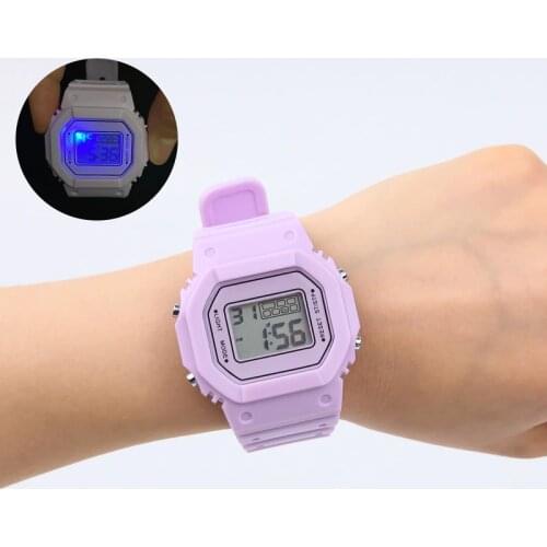 Fashion Trend Sports Beautiful High-quality TPU Raw Materials To Make Swimming Waterproof LED Watches