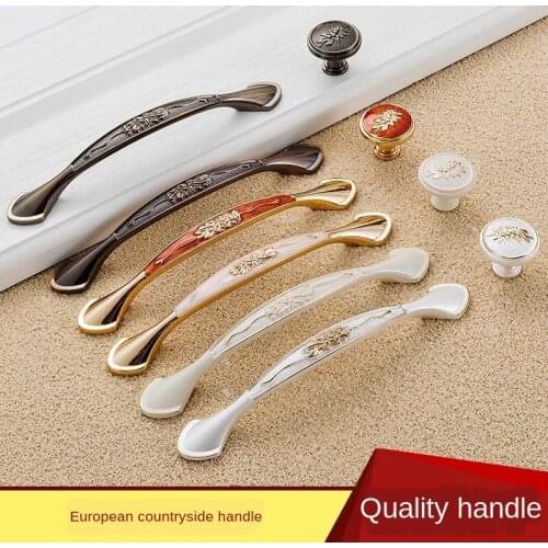 Champagne Gold Door Handles Zinc Alloy Cabinet Handle Drawer Knobs European Wardrobe Pulls Kitchen Handle Furniture Hardware